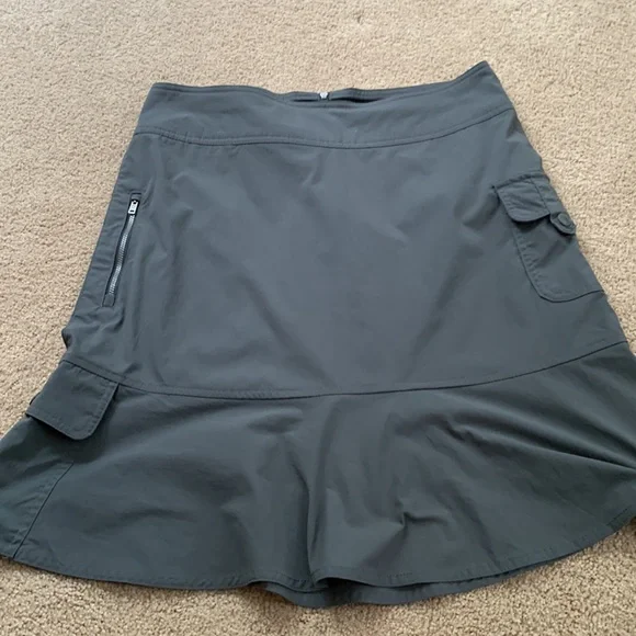 Royal Robbins Gray Skirt - Picture 9 of 12